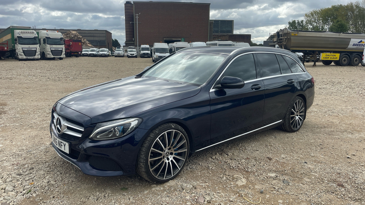 MERCEDES-BENZ C350 - 旅行车:图2 MERCEDES-BENZ C350 - 旅行车:图2