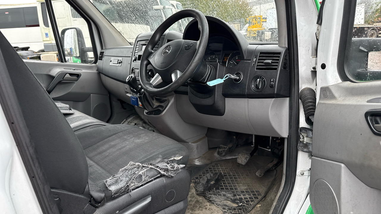 MERCEDES-BENZ SPRINTER 313 CDI - 驾驶室底盘卡车:图5 MERCEDES-BENZ SPRINTER 313 CDI - 驾驶室底盘卡车:图5