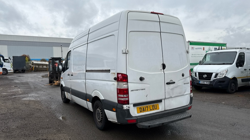 MERCEDES-BENZ SPRINTER 314 CDI - 冷藏货车:图4 MERCEDES-BENZ SPRINTER 314 CDI - 冷藏货车:图4