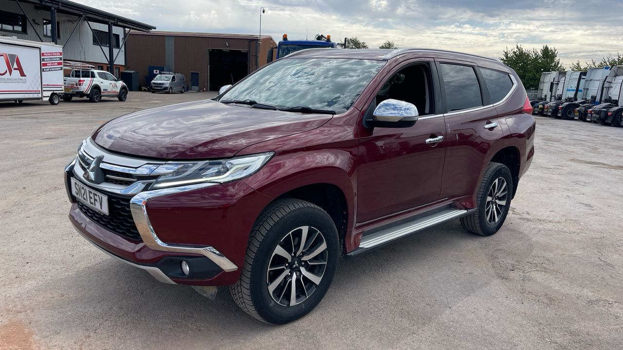 MITSUBISHI SHOGUN SPORT 2.4 DI-DC - 越野车:图2 MITSUBISHI SHOGUN SPORT 2.4 DI-DC - 越野车:图2