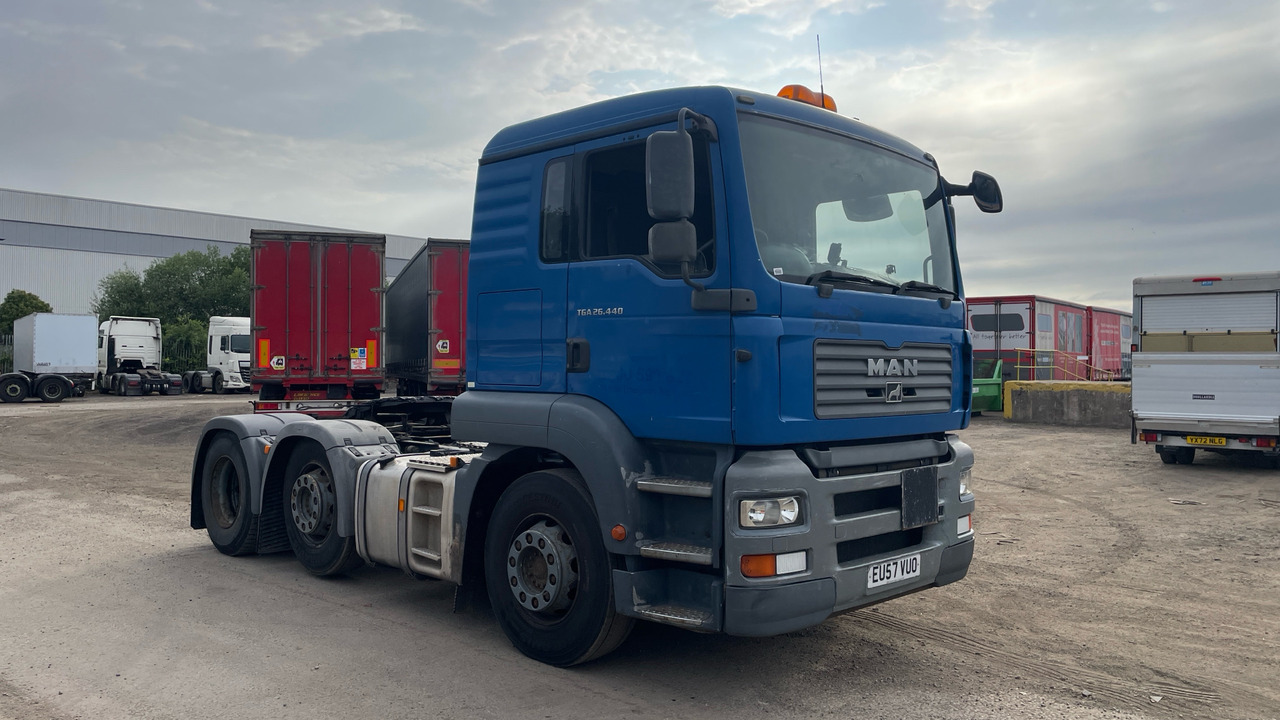 Man TGA 26.440 - 牵引车:图1 Man TGA 26.440 - 牵引车:图1