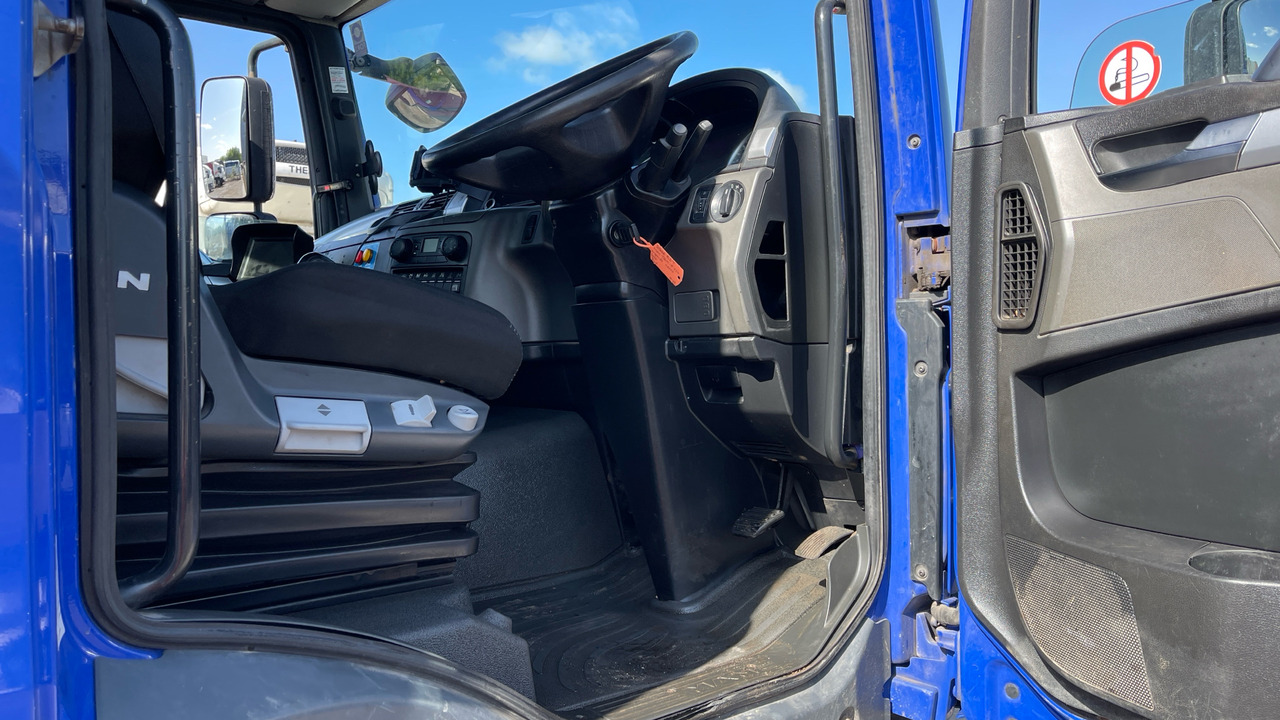 Man TGM 18.250 - 栏板式/ 平板卡车, 起重车:图5 Man TGM 18.250 - 栏板式/ 平板卡车, 起重车:图5