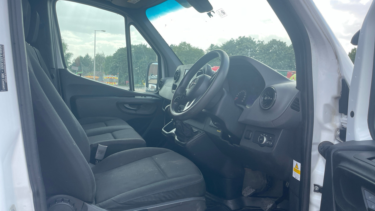 Mercedes-Benz Sprinter 316 CDI - 无侧窗厢式货车:图5 Mercedes-Benz Sprinter 316 CDI - 无侧窗厢式货车:图5