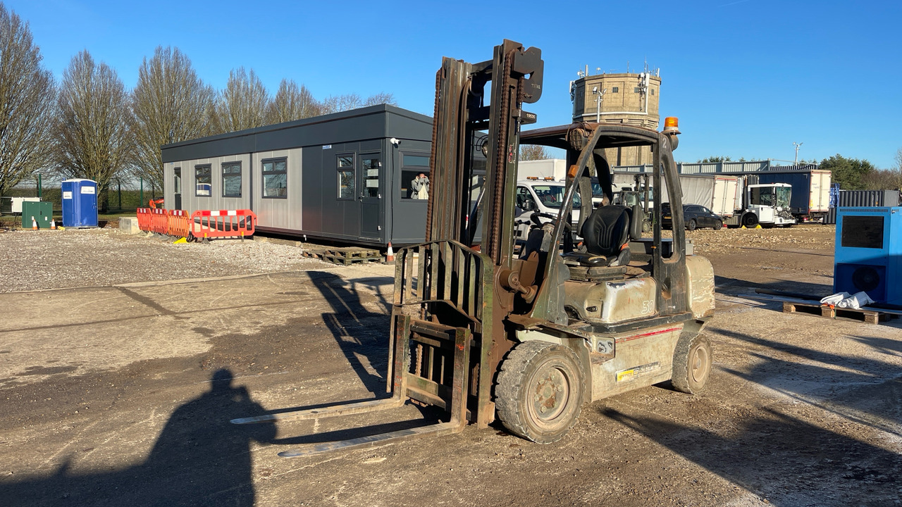 NISSAN G1D2A30Q - 柴油叉车:图1 NISSAN G1D2A30Q - 柴油叉车:图1