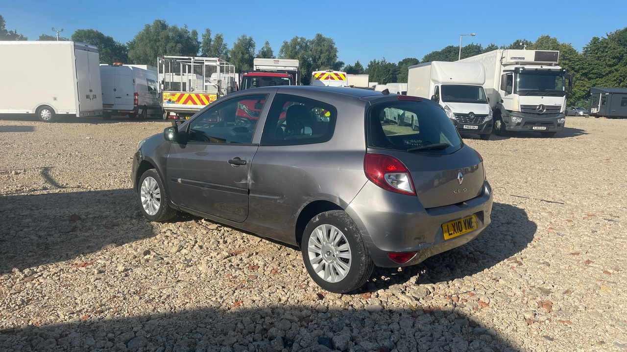 RENAULT CLIO 1.2 16V - 掀背车:图3 RENAULT CLIO 1.2 16V - 掀背车:图3