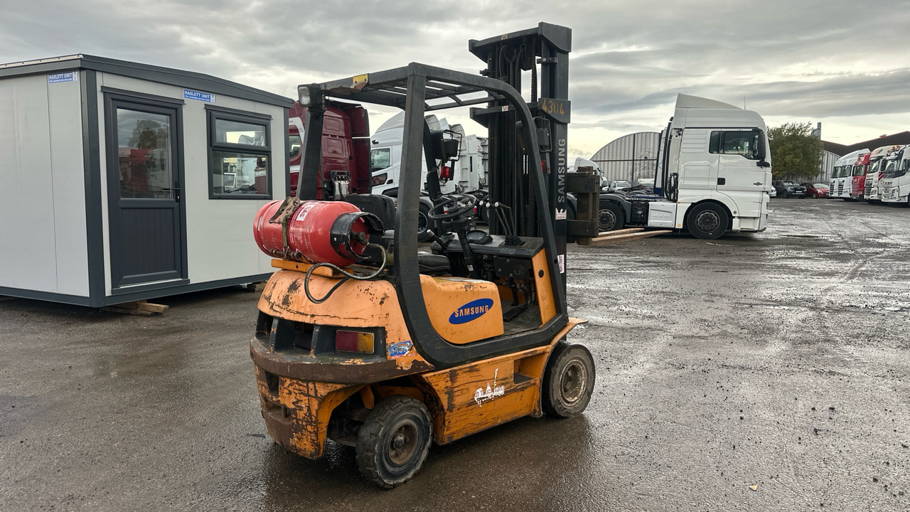 SAMSUNG SF15L - 液化石油气叉车:图4 SAMSUNG SF15L - 液化石油气叉车:图4