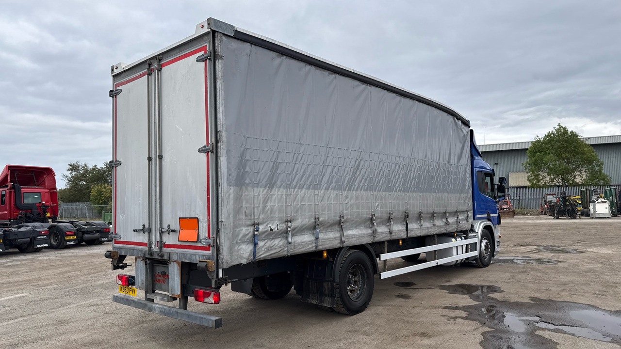 SCANIA P 230 - 侧帘卡车:图4 SCANIA P 230 - 侧帘卡车:图4