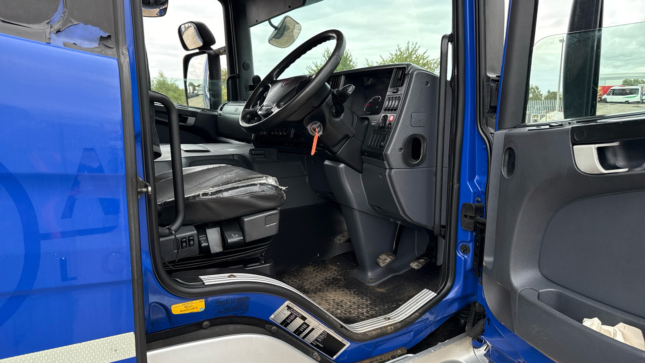 SCANIA P 230 - 侧帘卡车:图5 SCANIA P 230 - 侧帘卡车:图5