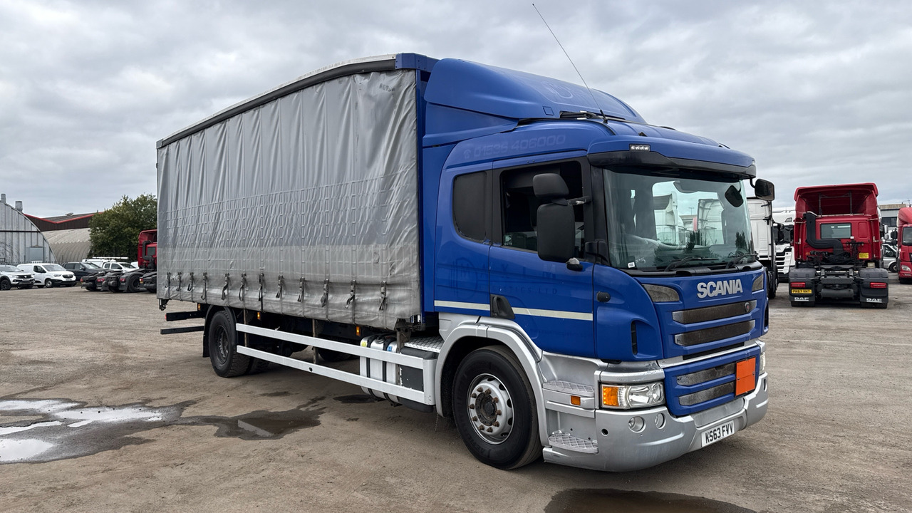 SCANIA P 230 - 侧帘卡车:图1 SCANIA P 230 - 侧帘卡车:图1