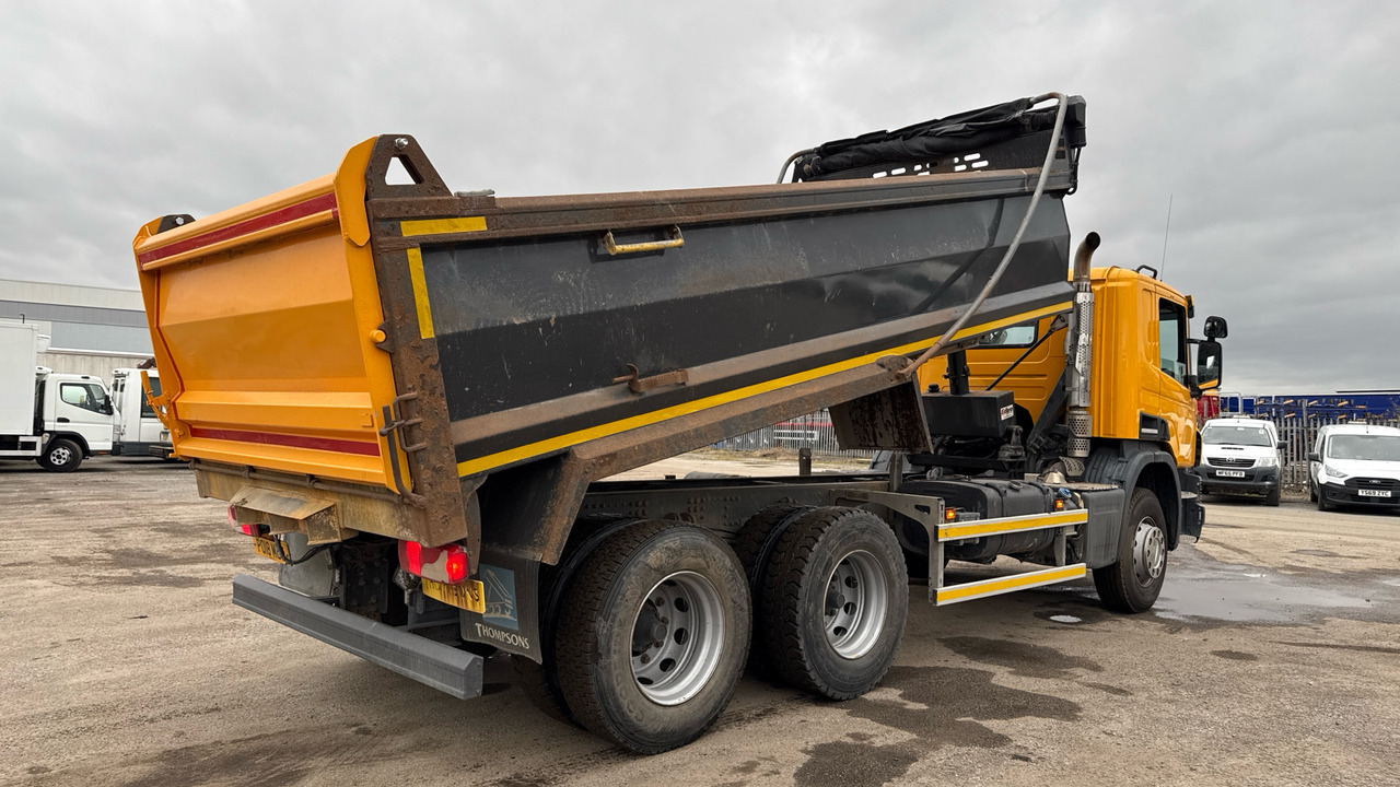 SCANIA P 320 - 翻斗车:图4 SCANIA P 320 - 翻斗车:图4