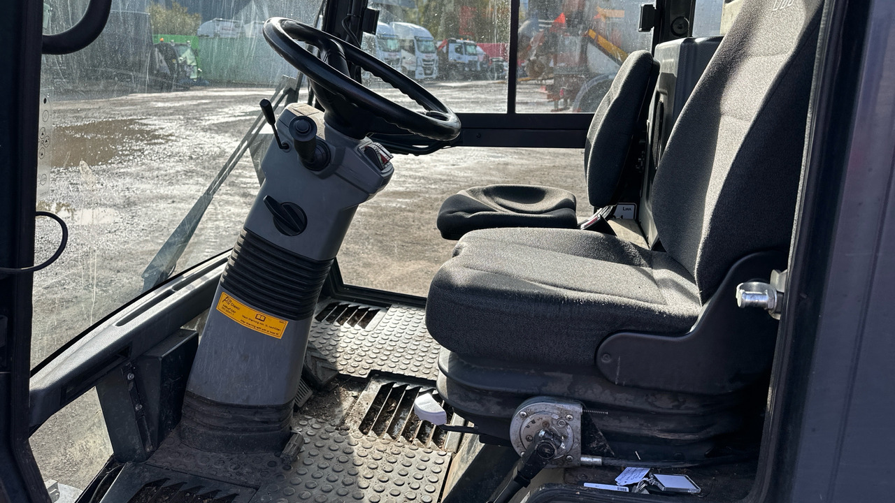 SCHMIDT SWINGO  200 - 道路清扫机:图5 SCHMIDT SWINGO  200 - 道路清扫机:图5