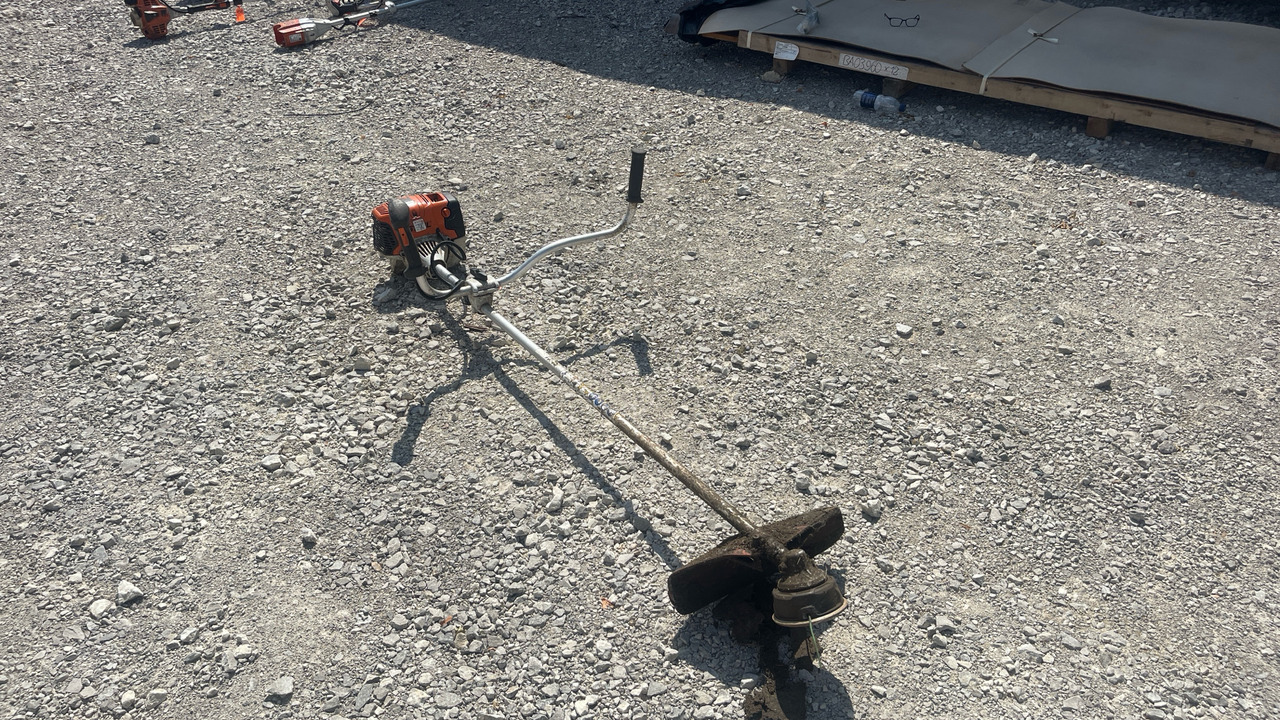 STIHL FS91 - 建筑设备:图3 STIHL FS91 - 建筑设备:图3