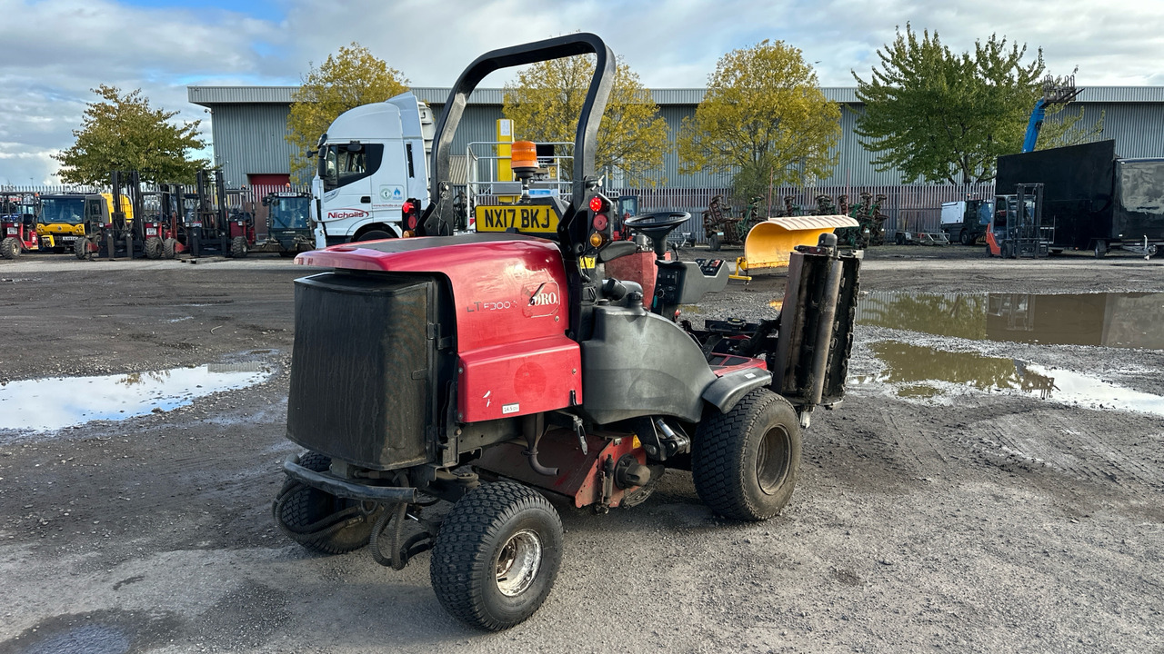 TORO LTF3000 - 园林割草机:图4 TORO LTF3000 - 园林割草机:图4