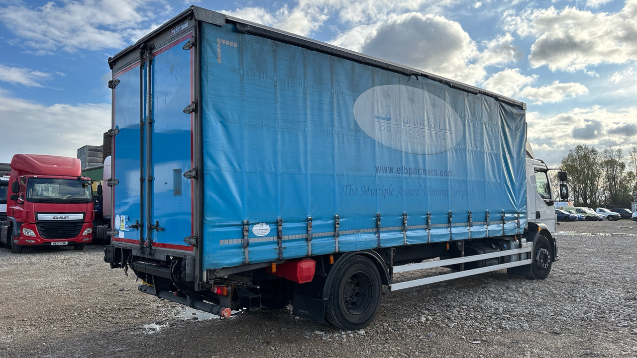 VOLVO FL 250 - 侧帘卡车:图4 VOLVO FL 250 - 侧帘卡车:图4