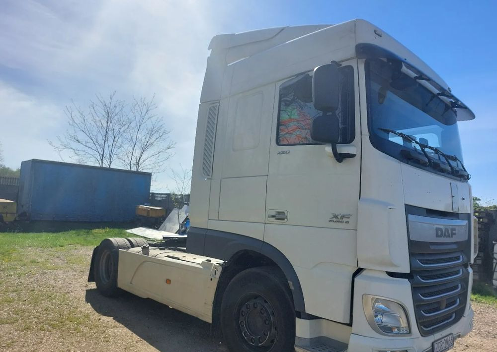 牵引车 DAF XF 460：图1