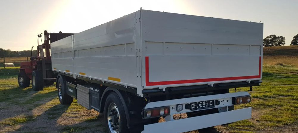 Krone Budowlana Skrzynia Odnowiona - 栏板式/ 平板拖车:图2 Krone Budowlana Skrzynia Odnowiona - 栏板式/ 平板拖车:图2