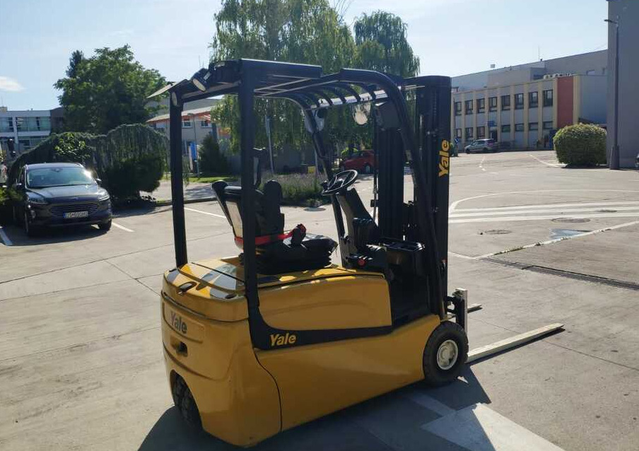 Yale ERP16 VT - 电动叉车:图3 Yale ERP16 VT - 电动叉车:图3