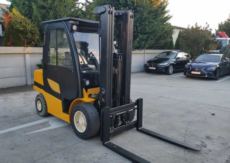 Yale GDP35VX - 柴油叉车:图4 Yale GDP35VX - 柴油叉车:图4