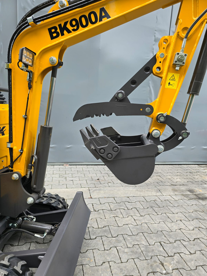 Berger Kraus BK900A Minikoparka Berger Kraus - 小型挖掘机:图4 Berger Kraus BK900A Minikoparka Berger Kraus - 小型挖掘机:图4