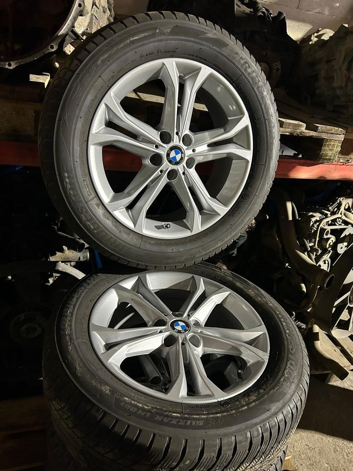 BMW X3 Winterreifen + Felgen 225/60R18 - 备件:图1 BMW X3 Winterreifen + Felgen 225/60R18 - 备件:图1