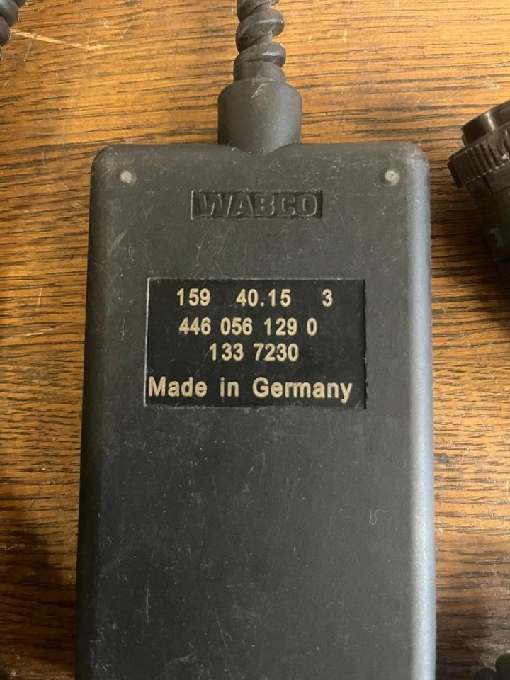 DAF Bediengerät Fernbedienung Luftfederung WABCO 4460561290 - ECU 适用于 卡车:图3 DAF Bediengerät Fernbedienung Luftfederung WABCO 4460561290 - ECU 适用于 卡车:图3