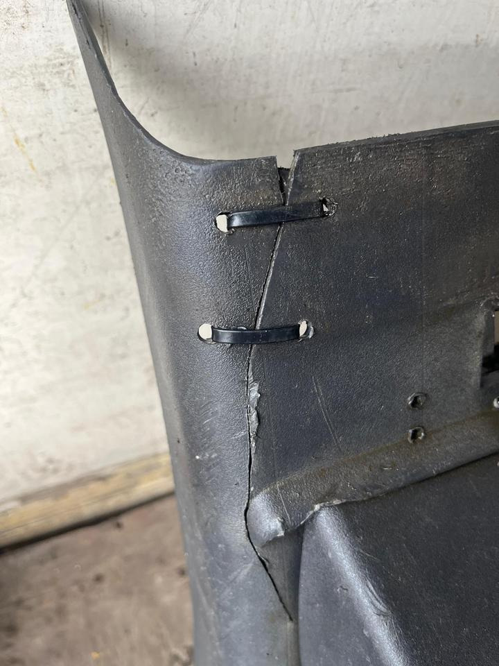 IVECO Stralis 450 Kotflügel vorne links 41299389 / 41299388 - 挡泥板 适用于 卡车:图3 IVECO Stralis 450 Kotflügel vorne links 41299389 / 41299388 - 挡泥板 适用于 卡车:图3