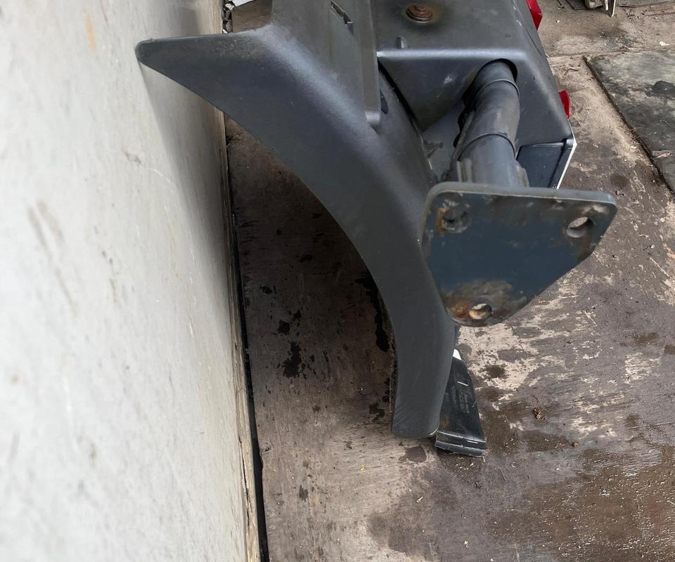 IVECO Stralis 450 Kotflügel vorne rechts 41299389 / 41299388 - 挡泥板 适用于 卡车:图5 IVECO Stralis 450 Kotflügel vorne rechts 41299389 / 41299388 - 挡泥板 适用于 卡车:图5