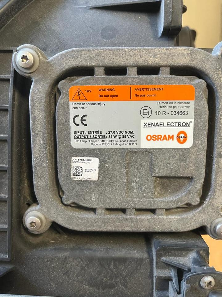 Mercedes Actros Bi Xenon Scheinwerfer Vorne Links A9608200639 - 前照灯 适用于 卡车:图3 Mercedes Actros Bi Xenon Scheinwerfer Vorne Links A9608200639 - 前照灯 适用于 卡车:图3