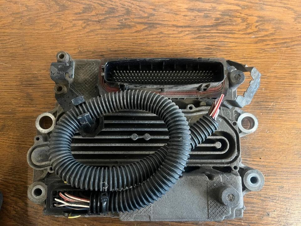 Mercedes Actros MP4 Auspuffsteuergerät A0004464954 - ECU 适用于 卡车:图2 Mercedes Actros MP4 Auspuffsteuergerät A0004464954 - ECU 适用于 卡车:图2