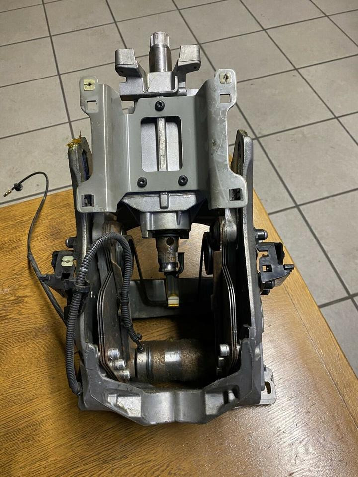 Mercedes Actros MP4 Lenksäule Lenkung - 转向柱 适用于 卡车:图1 Mercedes Actros MP4 Lenksäule Lenkung - 转向柱 适用于 卡车:图1