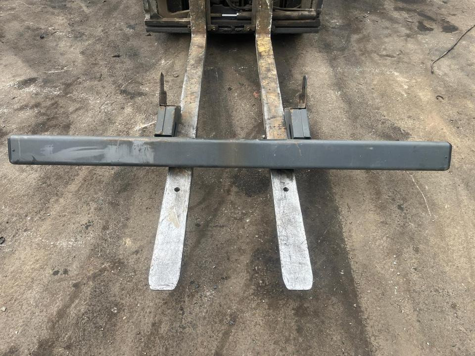 Mercedes Actros MP4 Unterfahrschutz - 车身和外部 适用于 卡车:图1 Mercedes Actros MP4 Unterfahrschutz - 车身和外部 适用于 卡车:图1