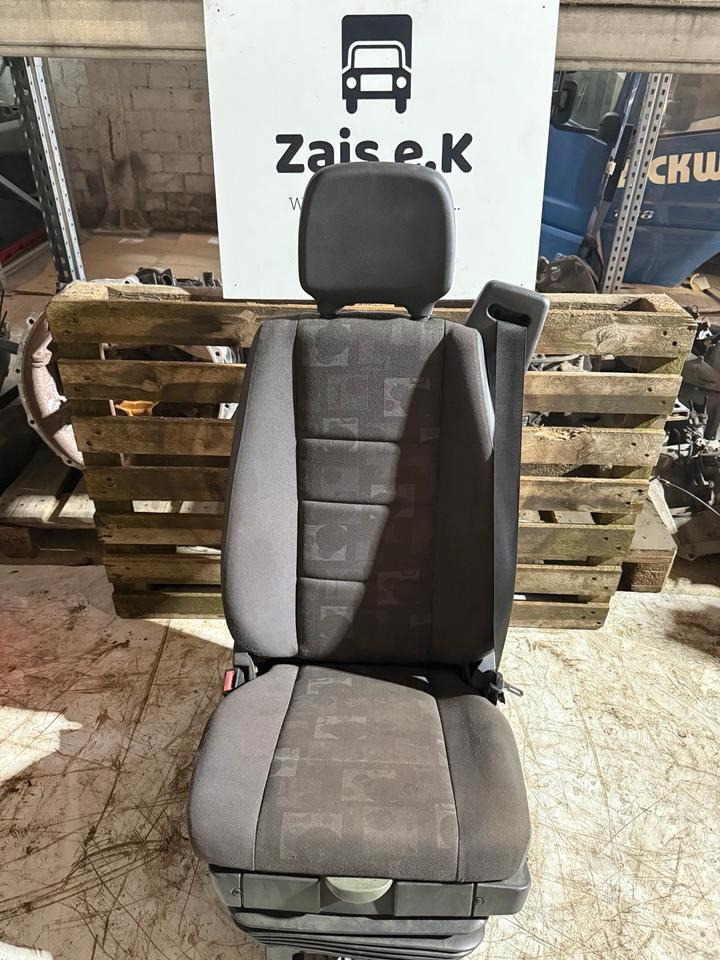 Mercedes Atego 2 Fahrersitz - 座椅 适用于 卡车:图1 Mercedes Atego 2 Fahrersitz - 座椅 适用于 卡车:图1