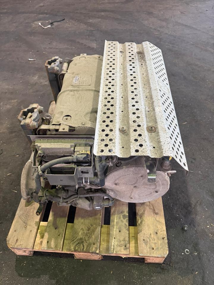 Mercedes Atego 4 EU6 Auspuff Katalysator A0044902812 - 催化转化器 适用于 卡车:图4 Mercedes Atego 4 EU6 Auspuff Katalysator A0044902812 - 催化转化器 适用于 卡车:图4