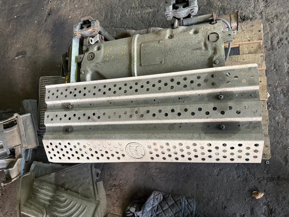 Mercedes Atego 4 EU6 Auspuff Katalysator A0074909712 - 催化转化器 适用于 卡车:图3 Mercedes Atego 4 EU6 Auspuff Katalysator A0074909712 - 催化转化器 适用于 卡车:图3