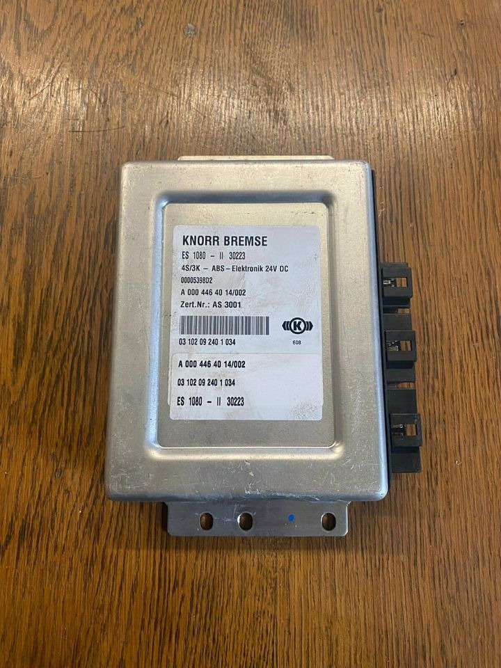 Mercedes Atego Knorr-Bremse ABS Steuergerät A 000 446 40 14 - ECU 适用于 卡车:图1 Mercedes Atego Knorr-Bremse ABS Steuergerät A 000 446 40 14 - ECU 适用于 卡车:图1