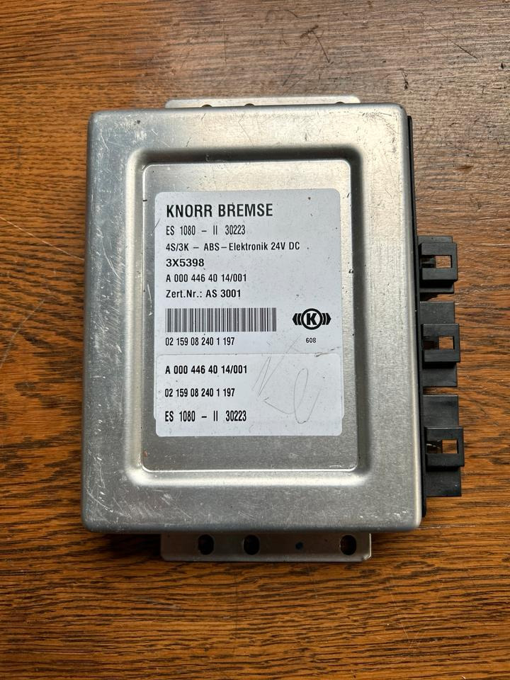 Mercedes Atego Knorr-Bremse ABS Steuergerät A004464014 - ECU 适用于 卡车:图1 Mercedes Atego Knorr-Bremse ABS Steuergerät A004464014 - ECU 适用于 卡车:图1