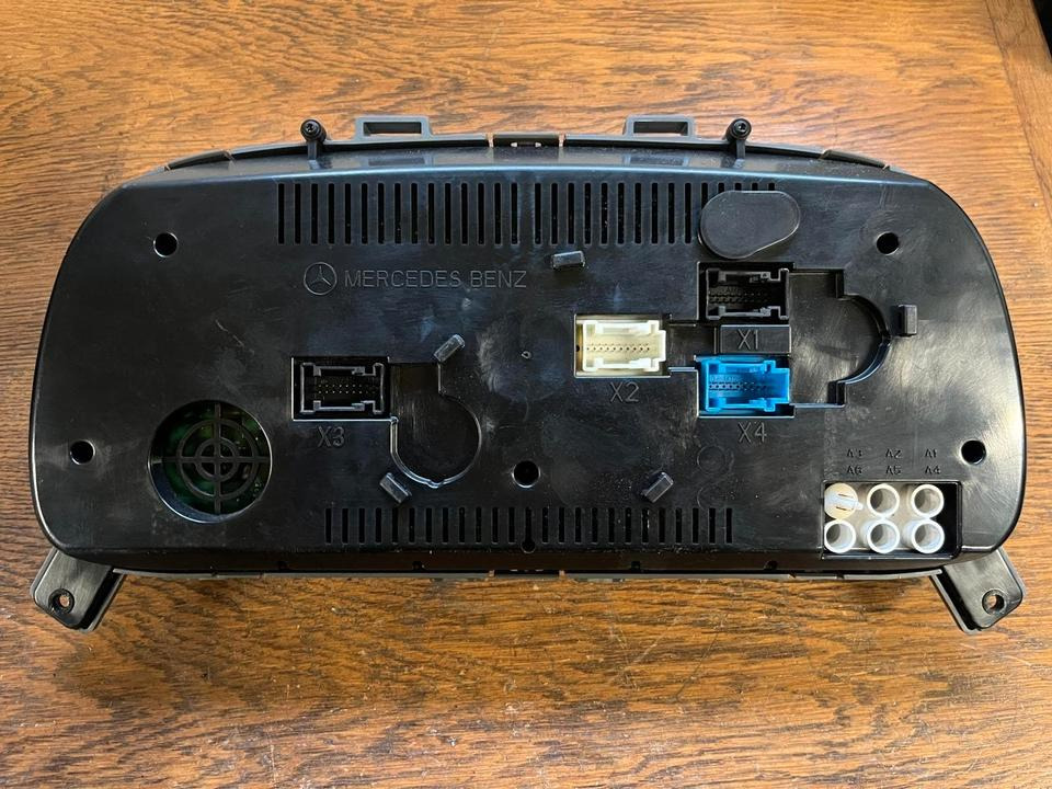 Mercedes Atego Kombiinstrument / Tacho A0034462221 - 仪表板 适用于 卡车:图5 Mercedes Atego Kombiinstrument / Tacho A0034462221 - 仪表板 适用于 卡车:图5