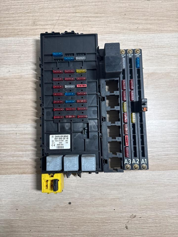 Mercedes Atego Sicherungskasten A0015432015 - 电气系统 适用于 卡车:图2 Mercedes Atego Sicherungskasten A0015432015 - 电气系统 适用于 卡车:图2