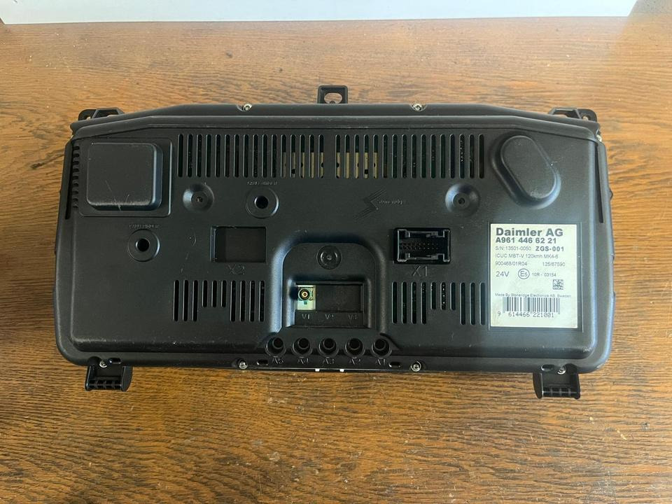 Mercedes Benz Actros MP4 Kombiinstrument / Tacho A9614466221 - 仪表板 适用于 卡车:图5 Mercedes Benz Actros MP4 Kombiinstrument / Tacho A9614466221 - 仪表板 适用于 卡车:图5
