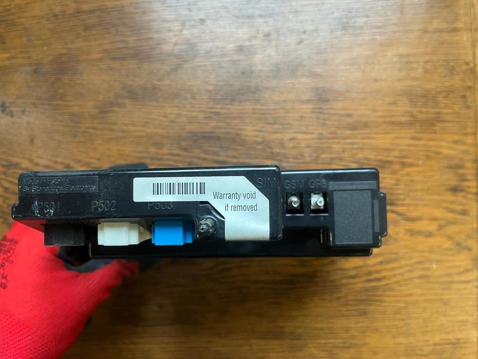 Mercedes-Benz Actros MP4 Tachograph FLEETBOARD A0004462060 - 行车记录仪 适用于 卡车:图4 Mercedes-Benz Actros MP4 Tachograph FLEETBOARD A0004462060 - 行车记录仪 适用于 卡车:图4