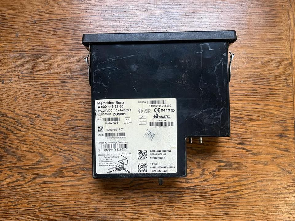 Mercedes-Benz Actros MP4 Tachograph FLEETBOARD A0004462260 - 行车记录仪 适用于 卡车:图3 Mercedes-Benz Actros MP4 Tachograph FLEETBOARD A0004462260 - 行车记录仪 适用于 卡车:图3
