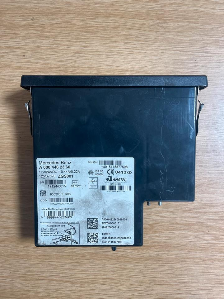 Mercedes-Benz Actros Tachograph FLEETBOARD A0004462360 - 行车记录仪 适用于 卡车:图2 Mercedes-Benz Actros Tachograph FLEETBOARD A0004462360 - 行车记录仪 适用于 卡车:图2