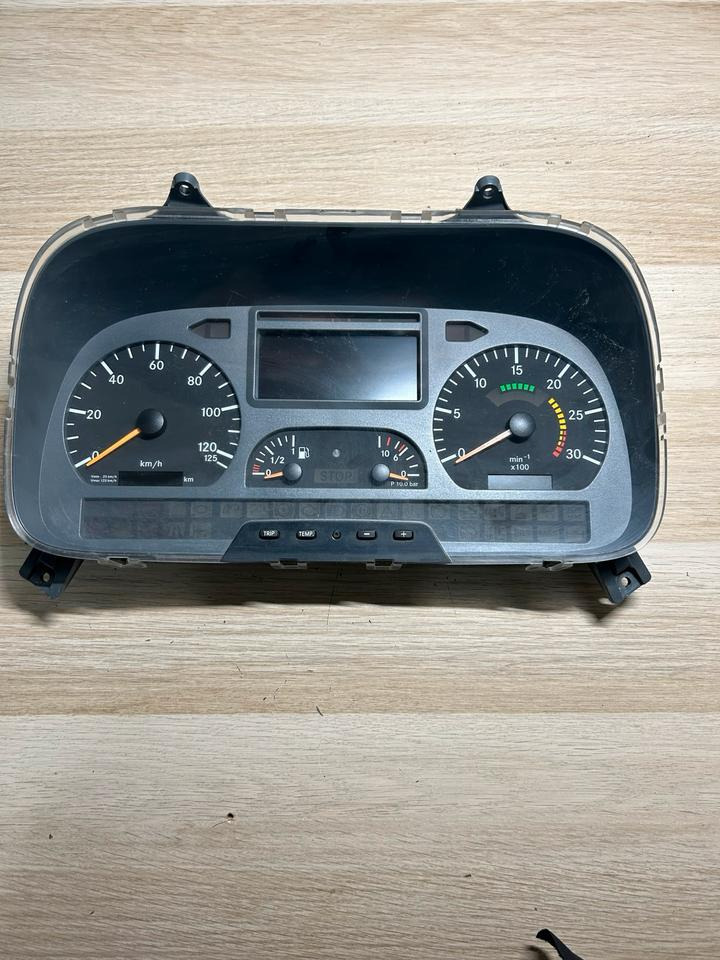 Mercedes-Benz Kombiinstrument/ Tacho A0044466521 - 仪表板:图2 Mercedes-Benz Kombiinstrument/ Tacho A0044466521 - 仪表板:图2
