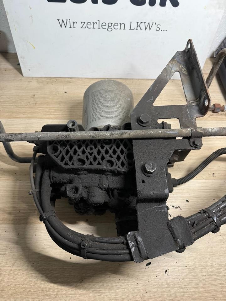 Mercedes KNORR-BREMSE Lufttrockner A0014460264 K078211 - 制动配件 适用于 卡车:图5 Mercedes KNORR-BREMSE Lufttrockner A0014460264 K078211 - 制动配件 适用于 卡车:图5