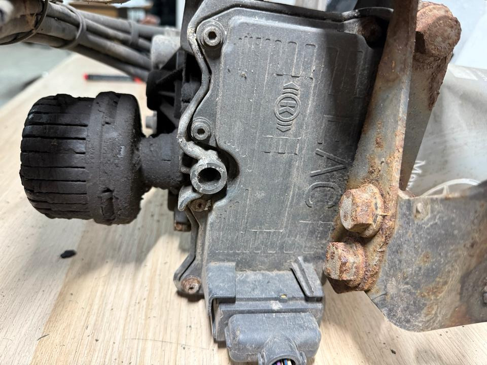 Mercedes KNORR-BREMSE Lufttrockner A0014461764 K102143 - 制动配件 适用于 卡车:图5 Mercedes KNORR-BREMSE Lufttrockner A0014461764 K102143 - 制动配件 适用于 卡车:图5