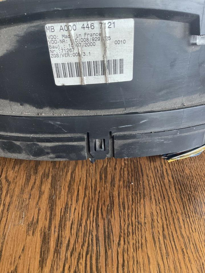 Mercedes Sprinter Tacho Kombiinstrument A0004467121 - 行车记录仪 适用于 卡车:图2 Mercedes Sprinter Tacho Kombiinstrument A0004467121 - 行车记录仪 适用于 卡车:图2