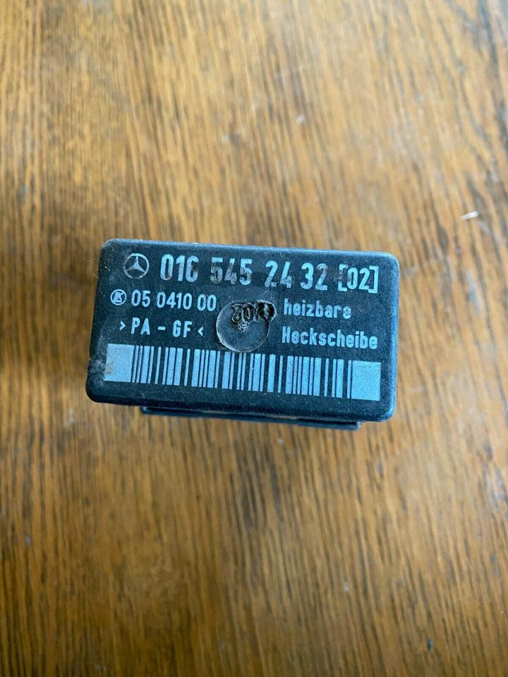Relais Mercedes Sprinter Steuergerät 016 545 24 32 - ECU 适用于 卡车:图2 Relais Mercedes Sprinter Steuergerät 016 545 24 32 - ECU 适用于 卡车:图2