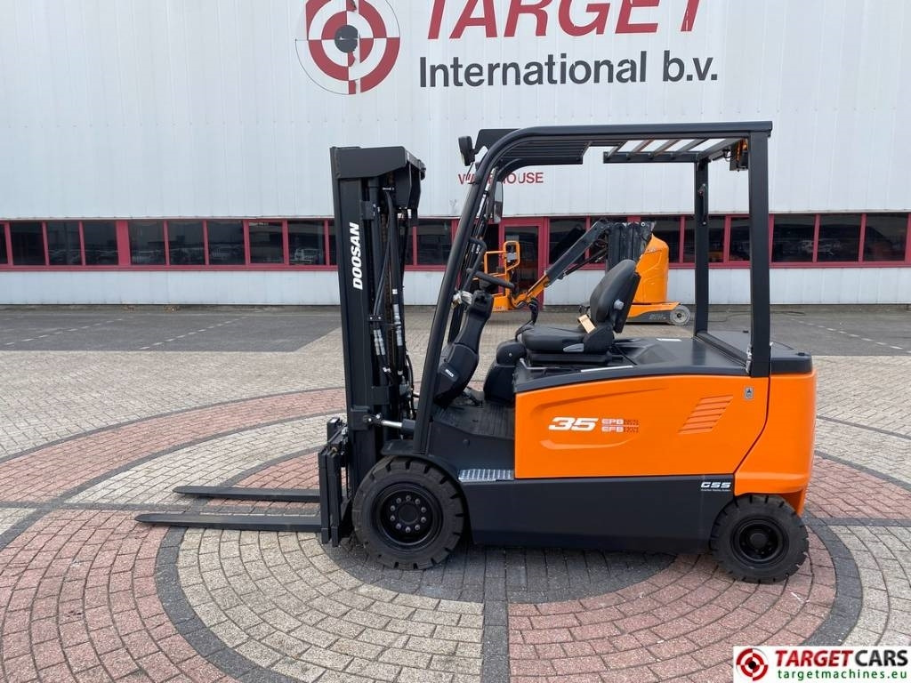 Doosan B35X-7 Electric Forklift 3.5T Triplex-438cm Unused - 电动叉车:图5 Doosan B35X-7 Electric Forklift 3.5T Triplex-438cm Unused - 电动叉车:图5
