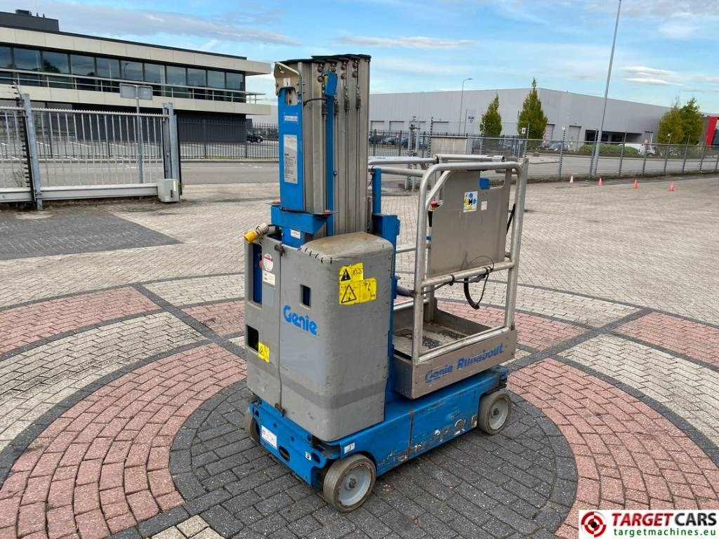 Genie GR-20 Runabout El Vertical Mast Work Lift 802cm - 垂直桅杆升降机:图3 Genie GR-20 Runabout El Vertical Mast Work Lift 802cm - 垂直桅杆升降机:图3