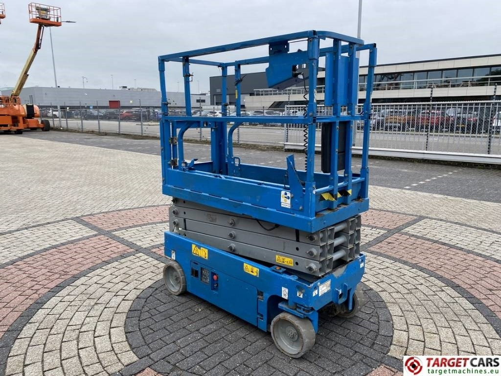 Genie GS-1932 Electric Scissor Work Lift 779cm - 剪式升降机:图2 Genie GS-1932 Electric Scissor Work Lift 779cm - 剪式升降机:图2